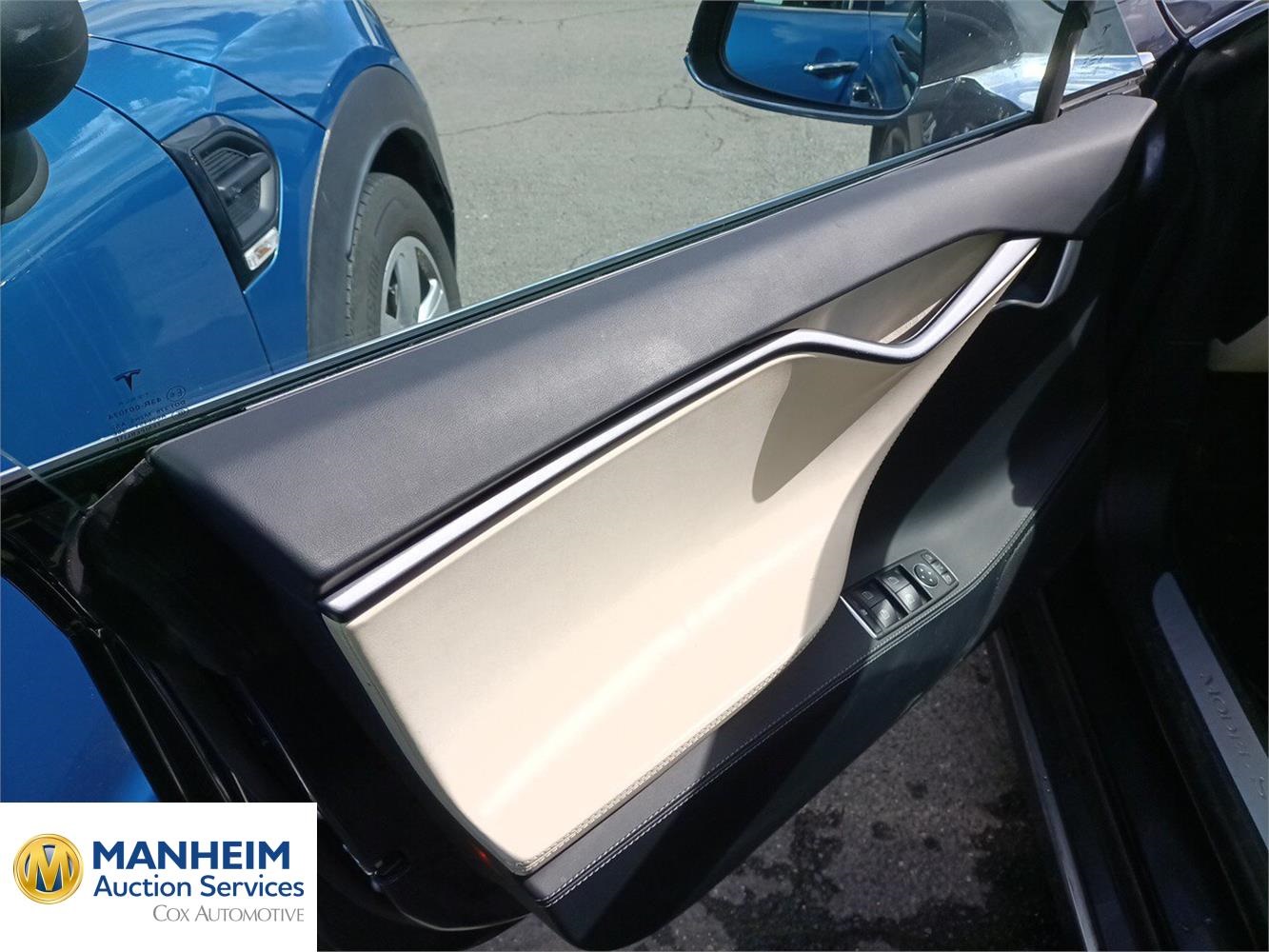 Foto Tesla Model S 39