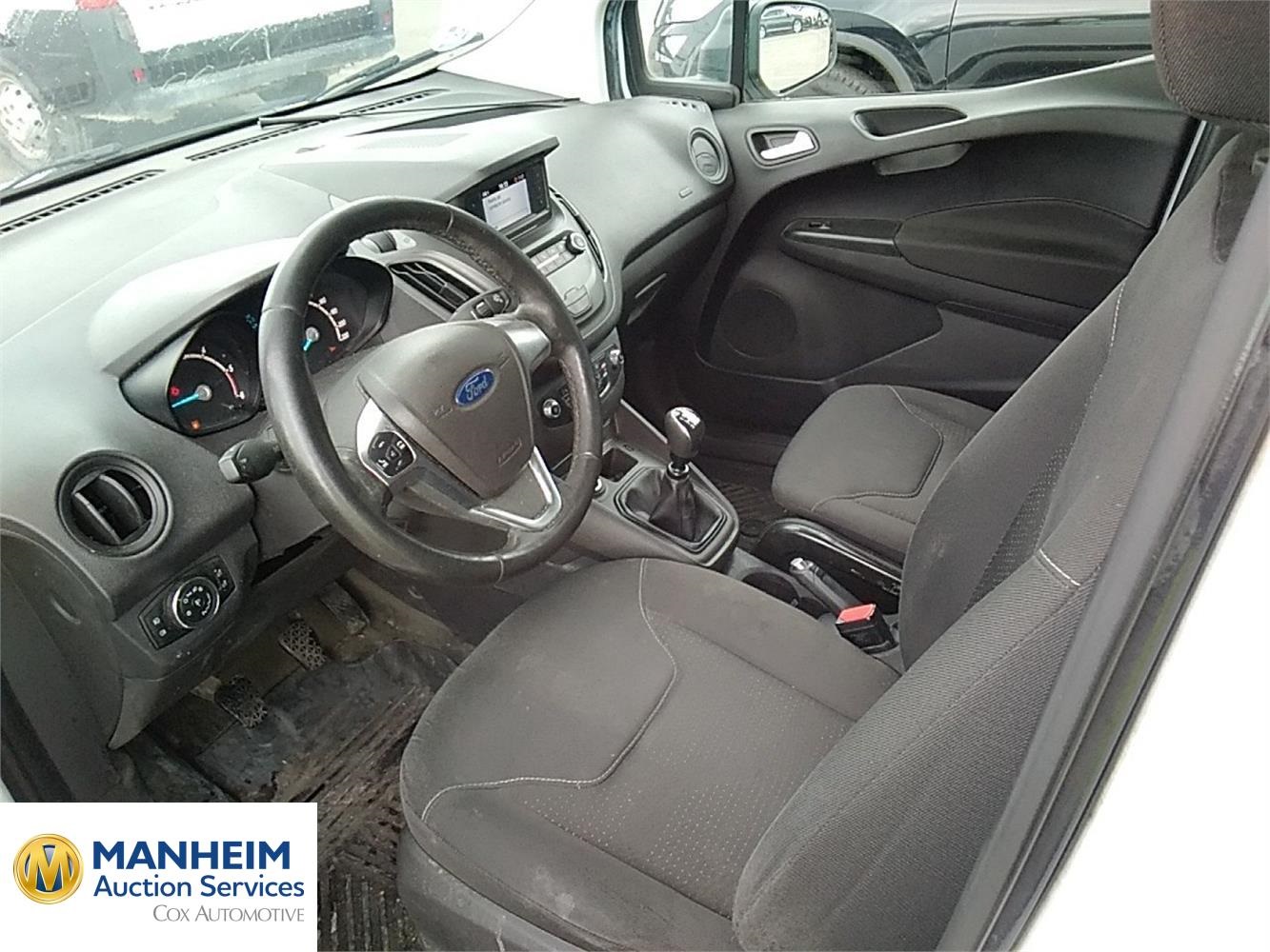 Foto Ford Transit  Courier 7