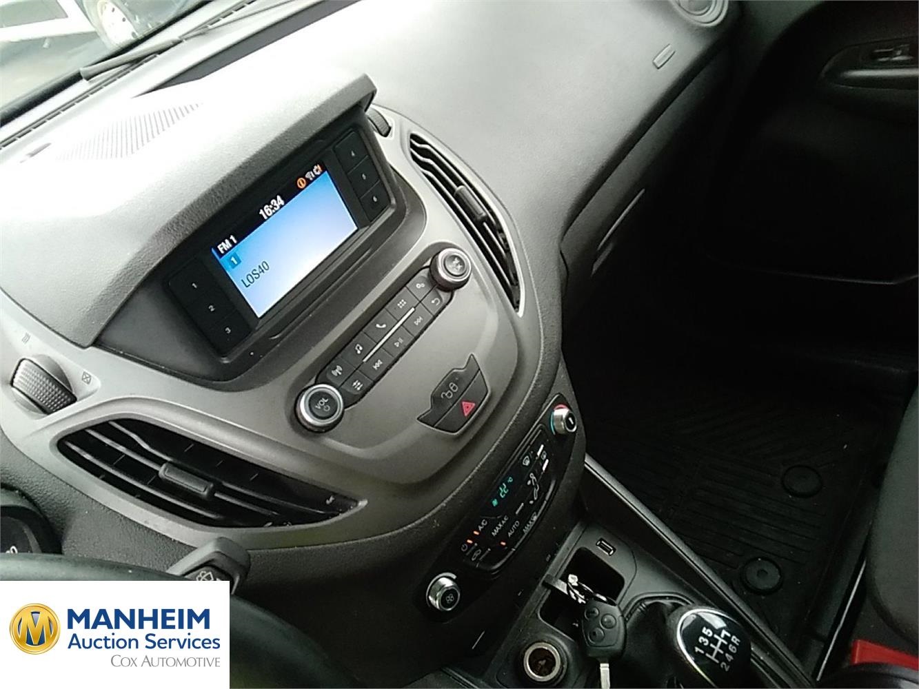 Foto Ford Transit  Courier 10