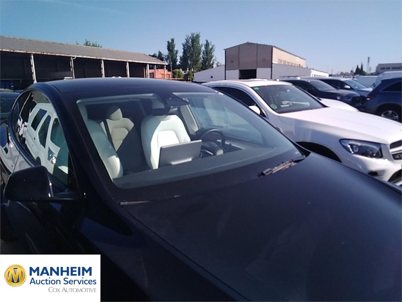 Foto Tesla MODEL Y 22