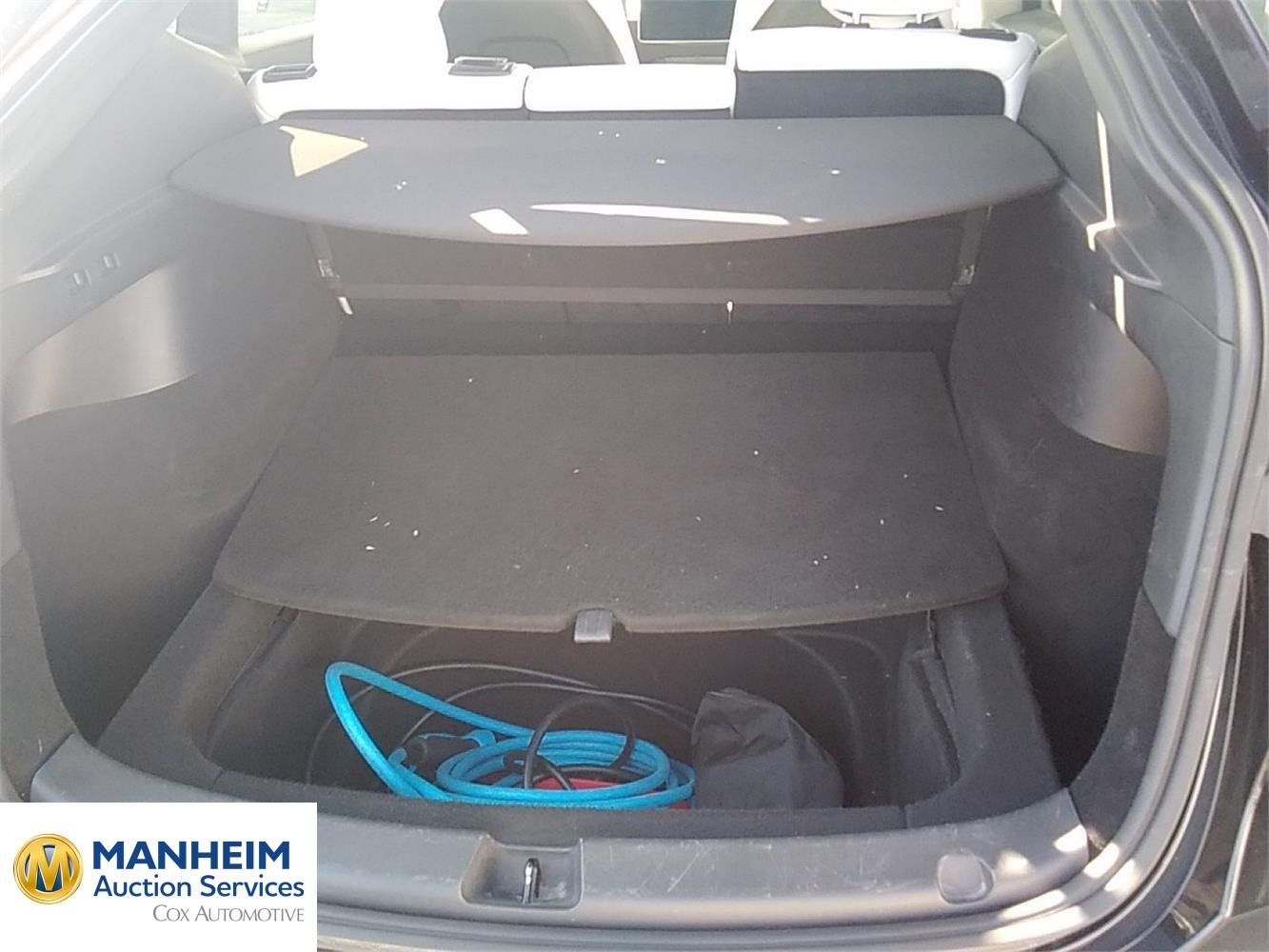 Foto Tesla MODEL Y 28
