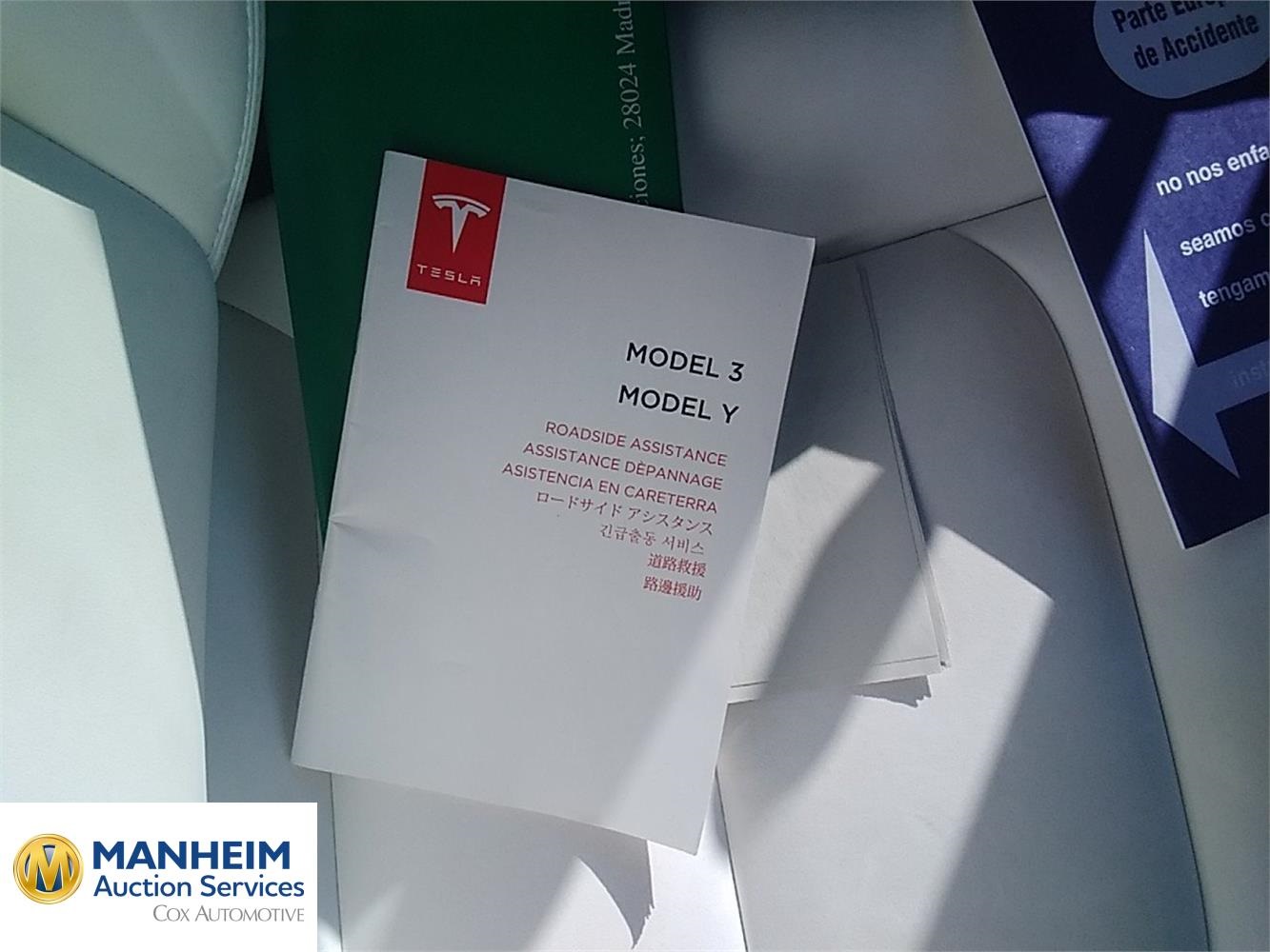 Foto Tesla MODEL Y 39