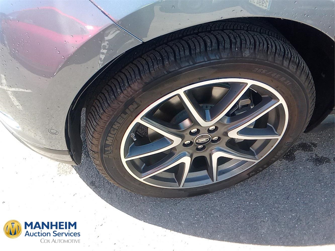 Foto RANGE ROVER Range Rover Velar 19