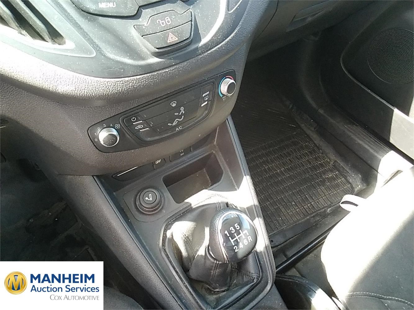 Foto Ford Transit  Courier 12
