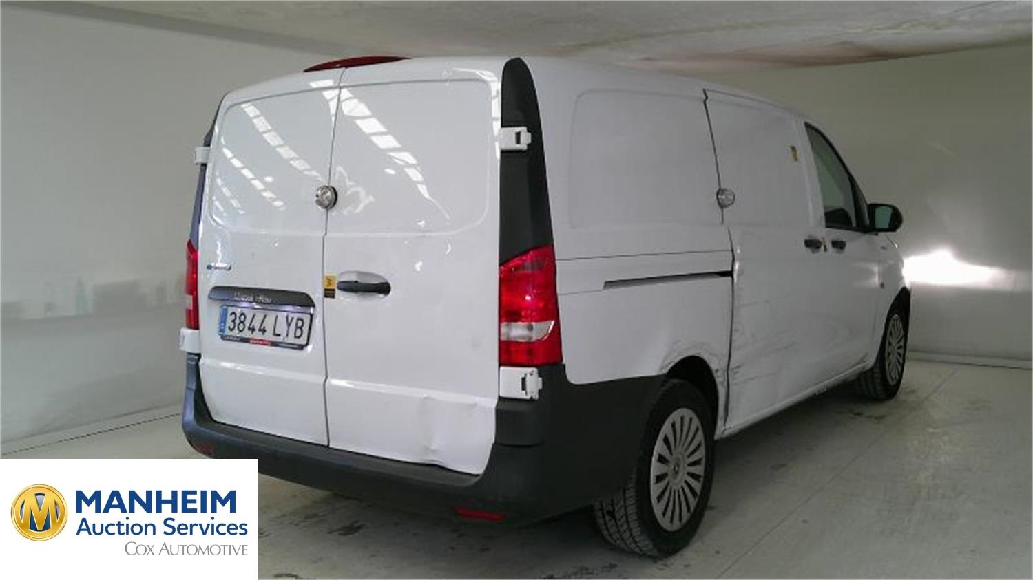 Foto Mercedes Benz VITO 2