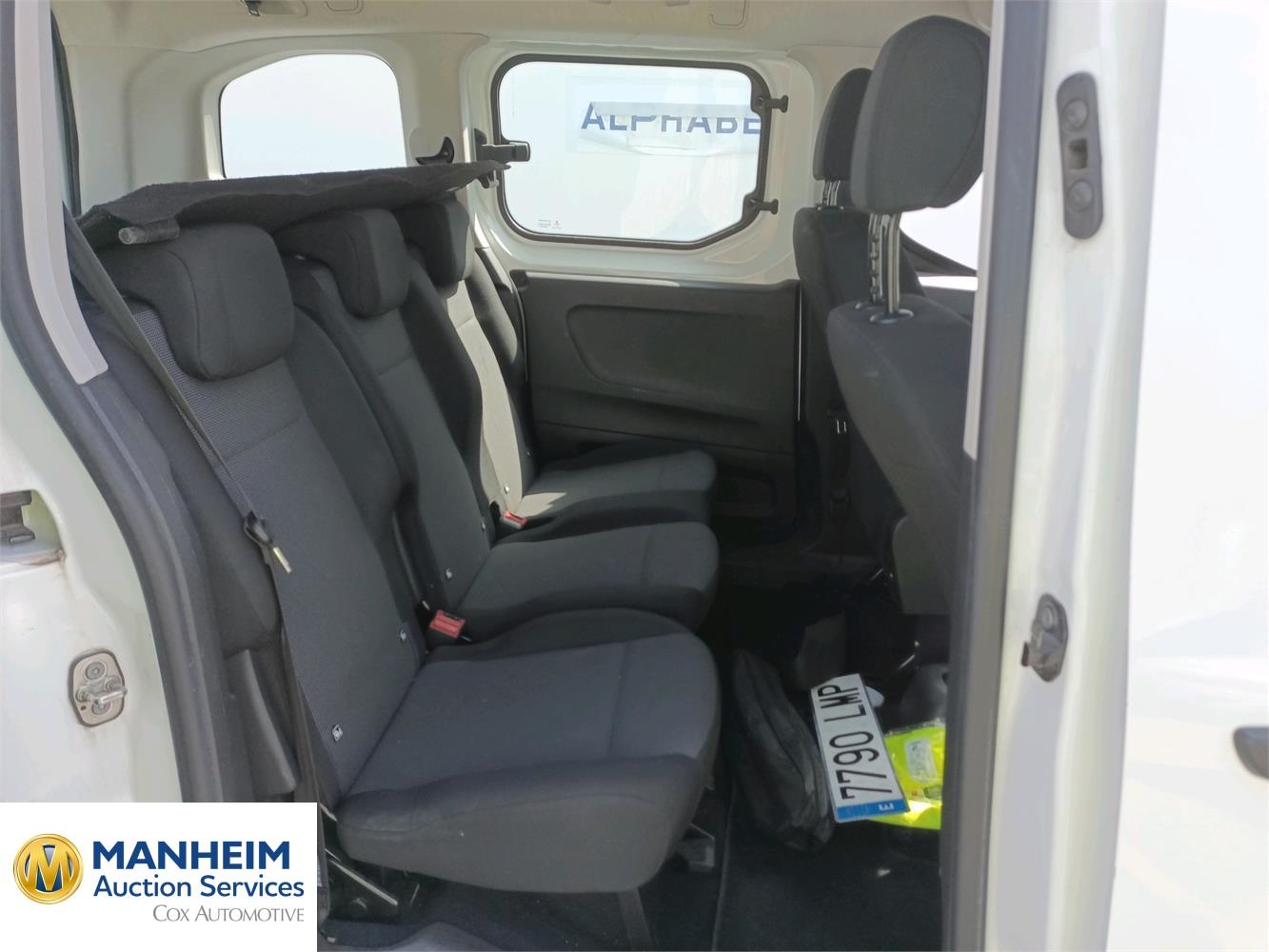 Foto Peugeot Rifter 10