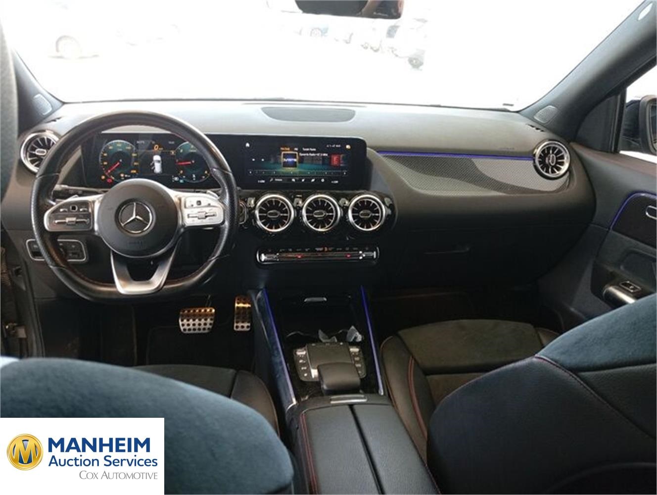 Foto Mercedes Benz GLA 7