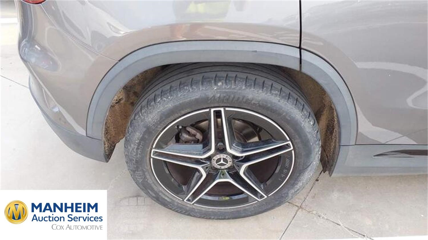 Foto Mercedes Benz GLA 27
