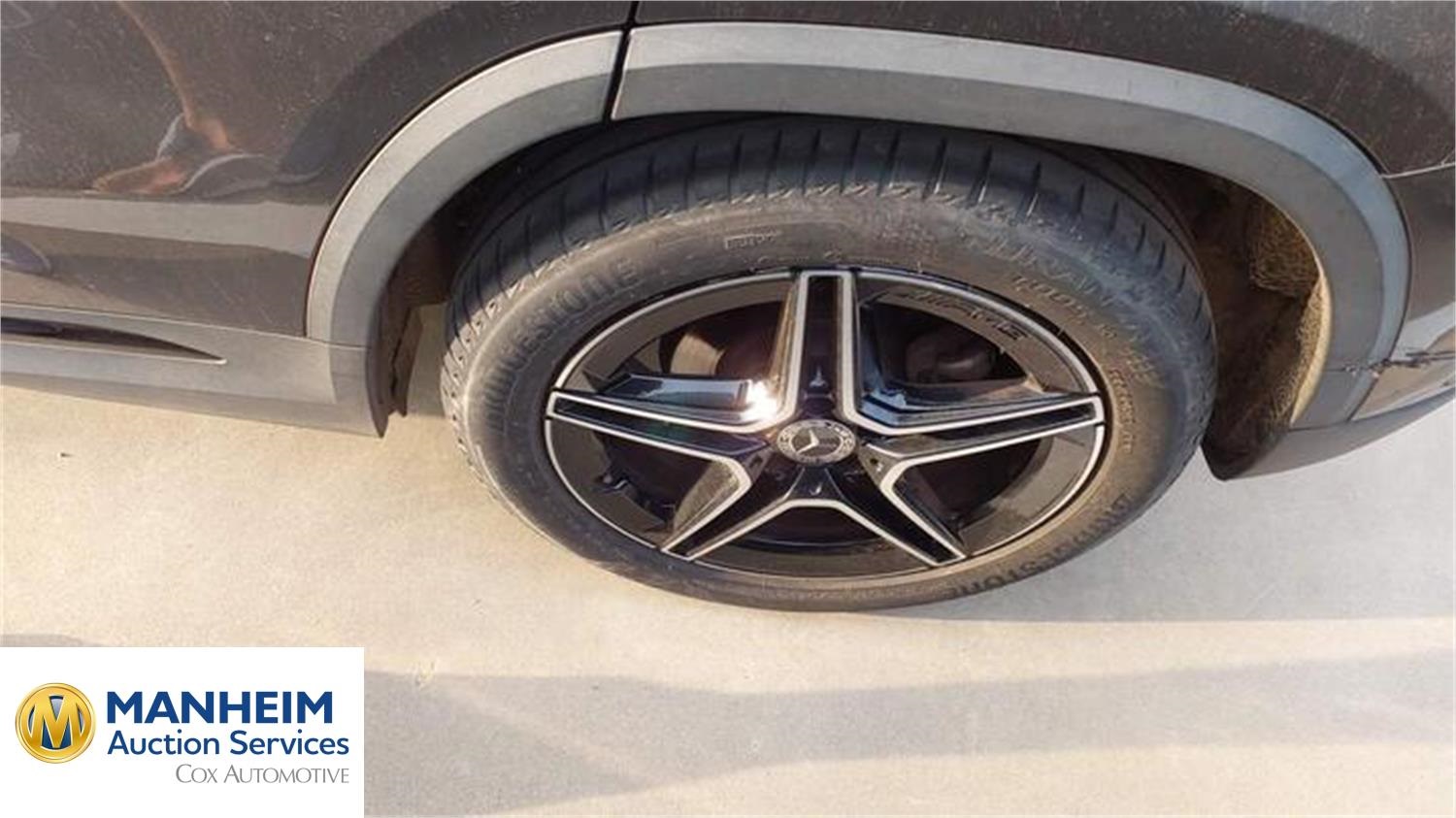 Foto Mercedes Benz GLA 28