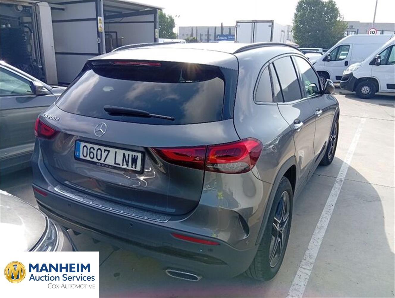 Foto Mercedes Benz GLA 9