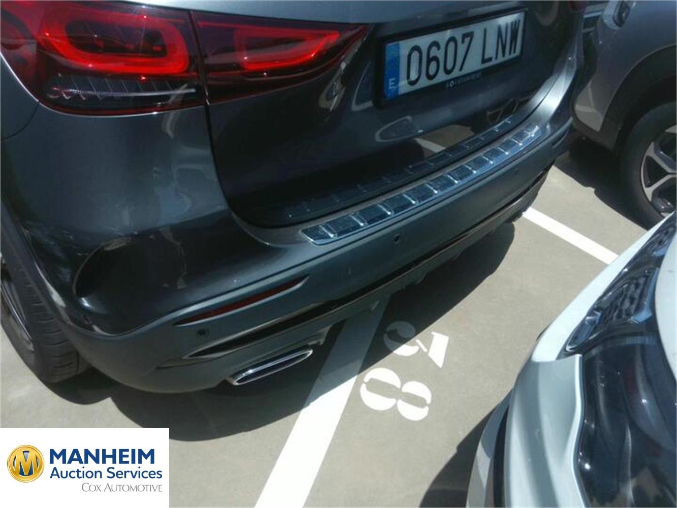 Foto Mercedes Benz GLA 28