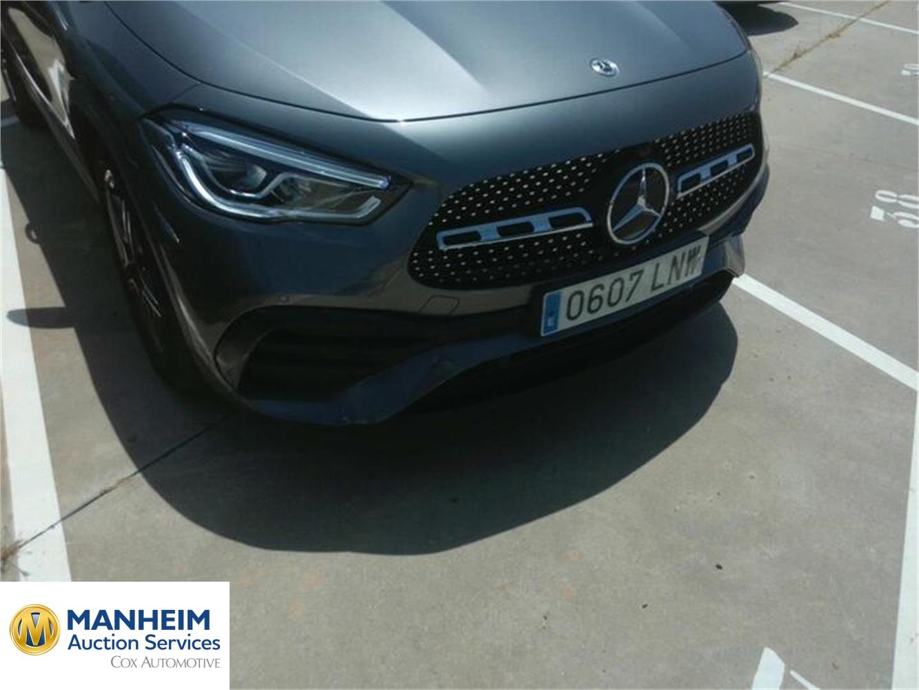 Foto Mercedes Benz GLA 42