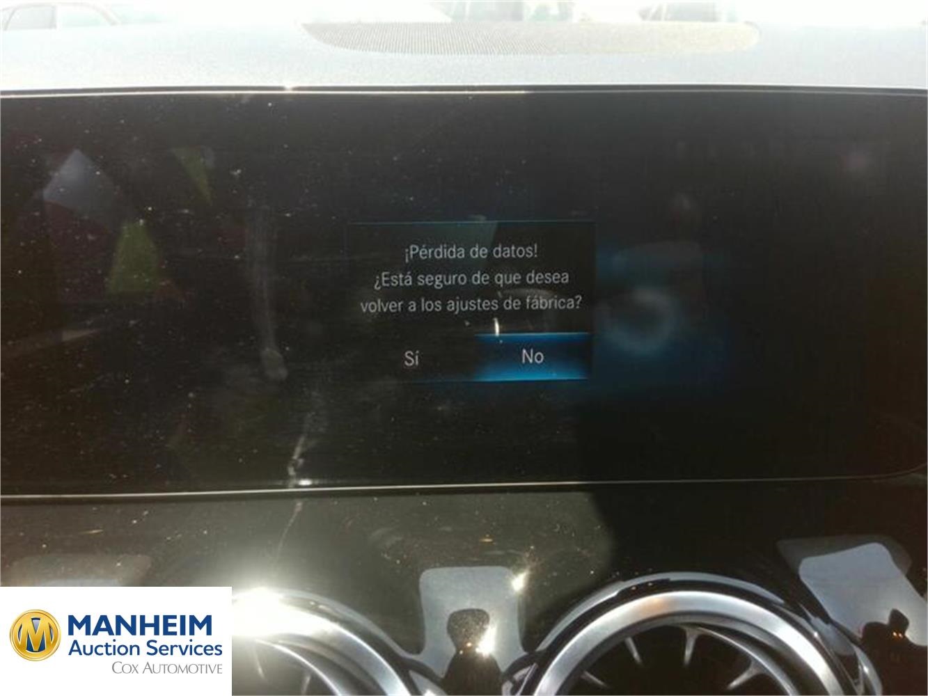Foto Mercedes Benz GLA 48