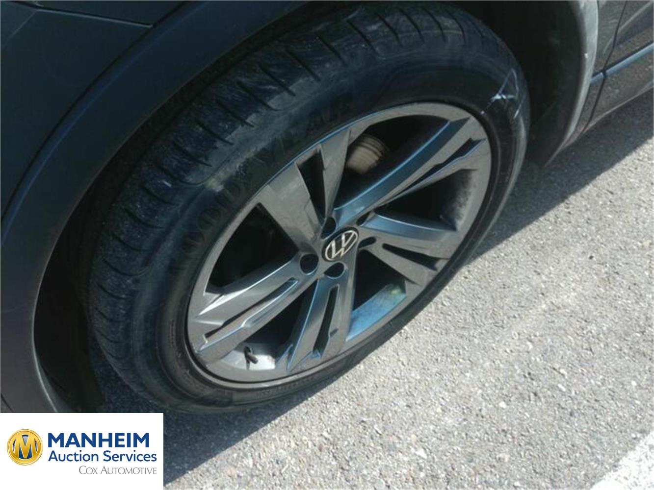 Foto Volkswagen Tiguan 18
