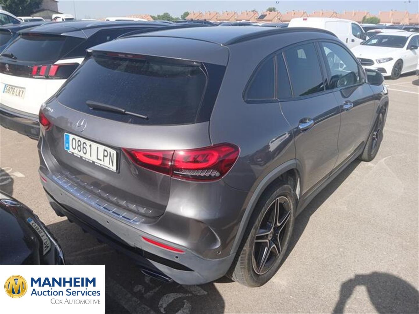 Foto Mercedes Benz GLA 6
