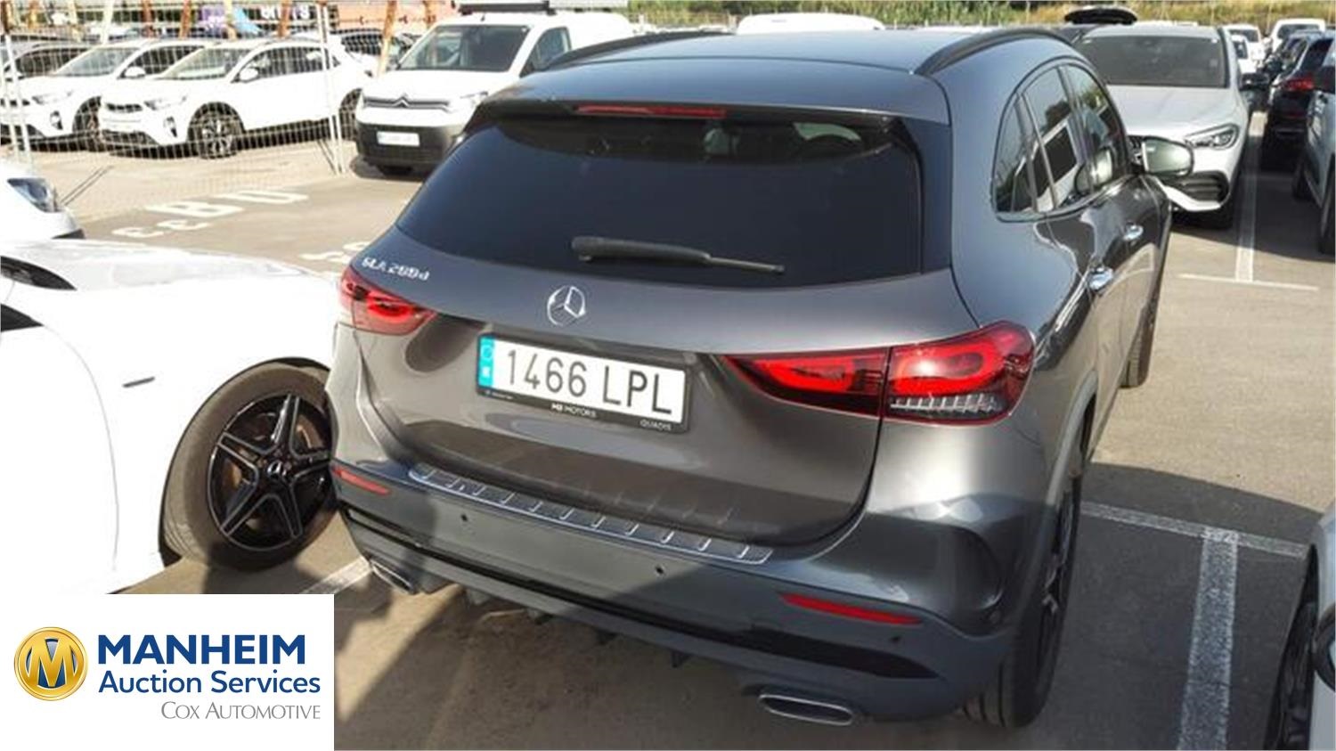 Foto Mercedes Benz GLA 6