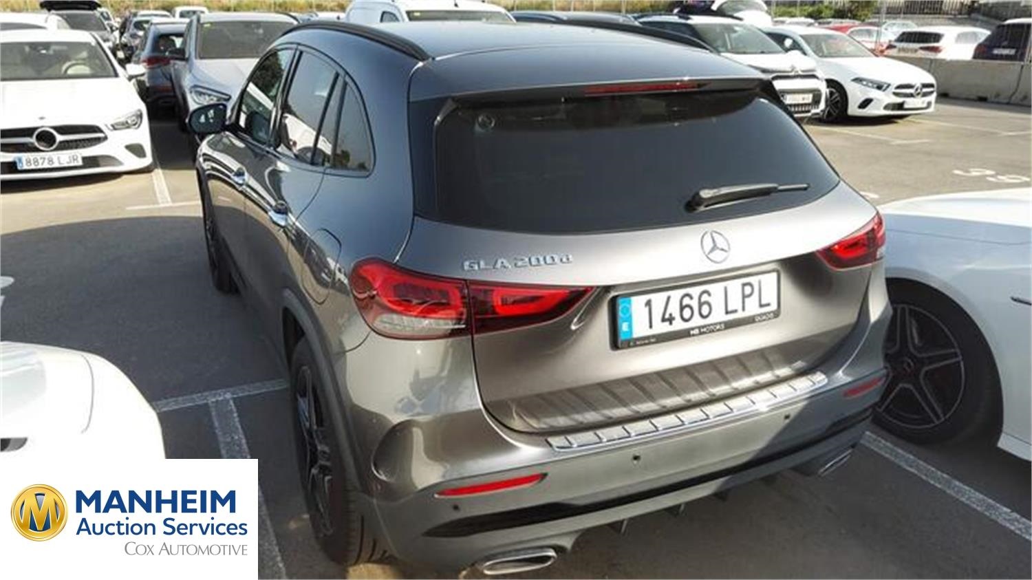 Foto Mercedes Benz GLA 7