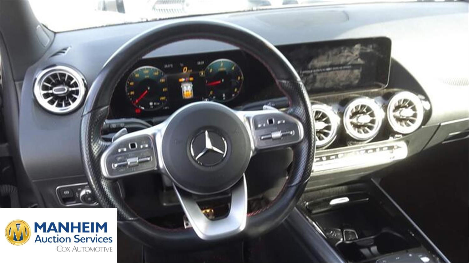 Foto Mercedes Benz GLA 10