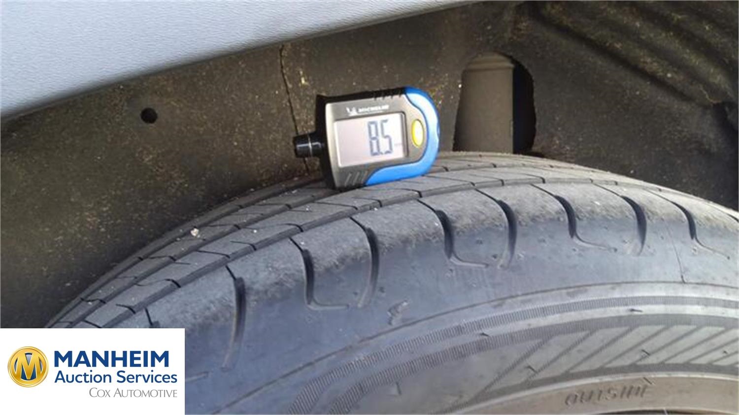 Foto Mercedes Benz GLA 25