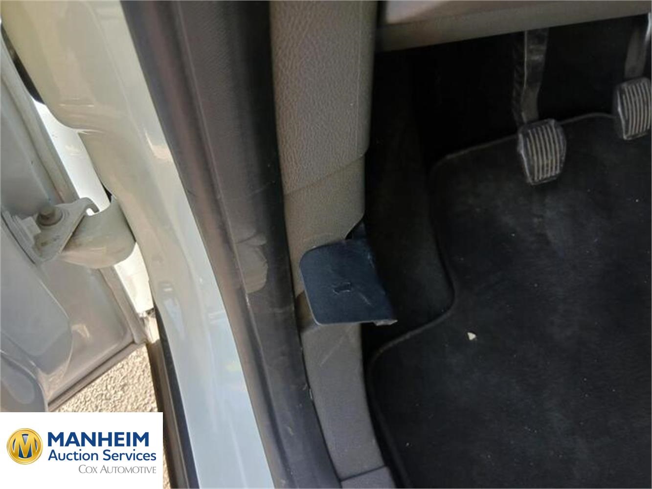 Foto Ford TRANSIT Connect 24