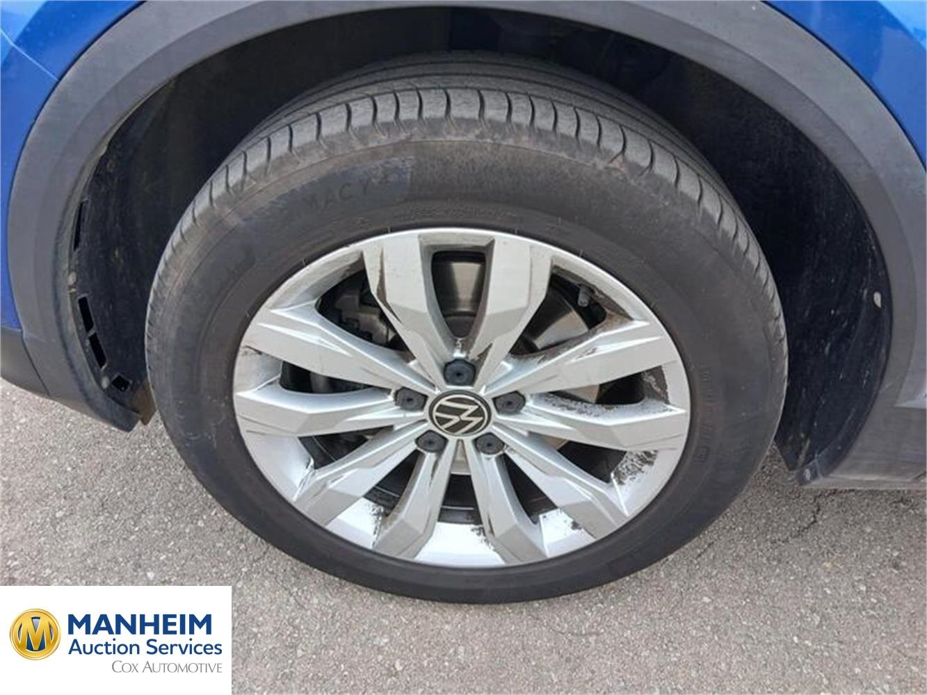 Foto Volkswagen T-Roc 12