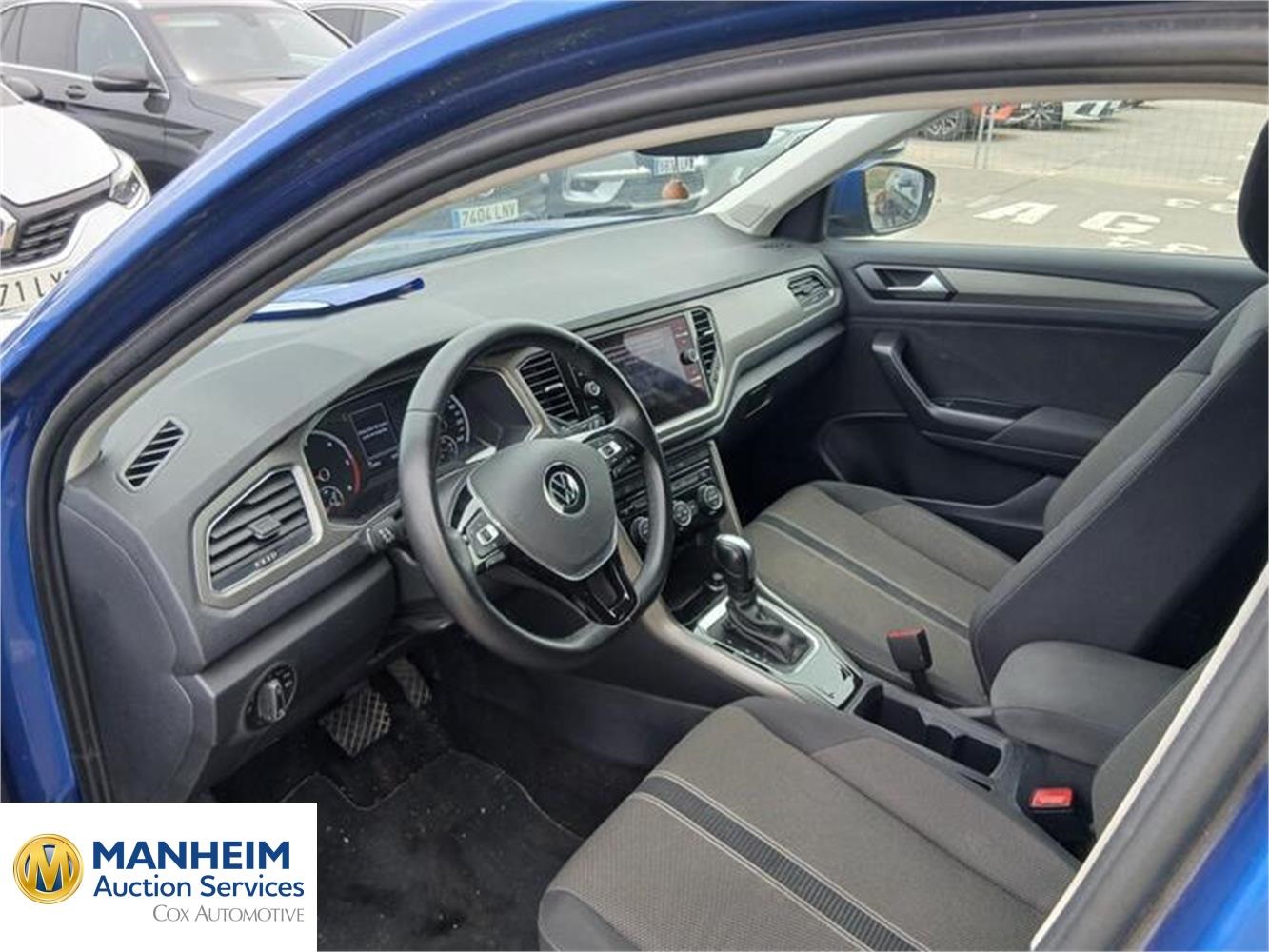 Foto Volkswagen T-Roc 16
