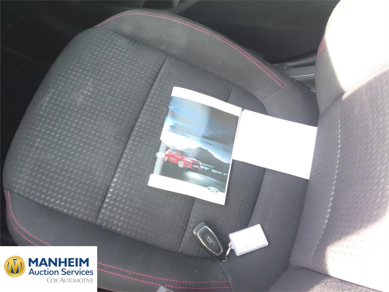 Foto Ford ST-Line 1.5T EcoBoost 110kW (150CV) 15