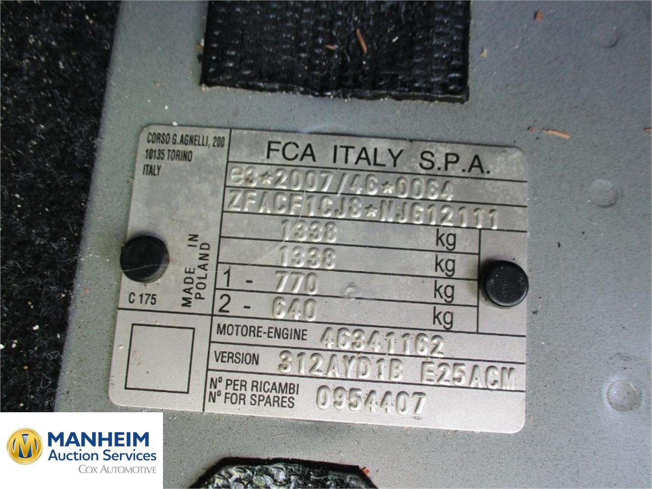 Foto Fiat Dolcevita 1.0 Hybrid 51KW (70 CV) 32