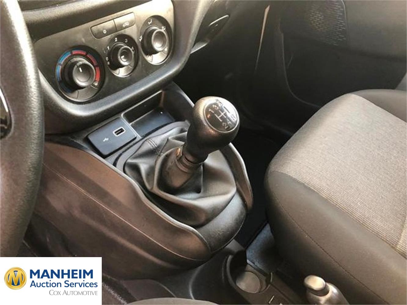 Foto Fiat Cargo SX 1.3 Mjet 70 kW (95 28