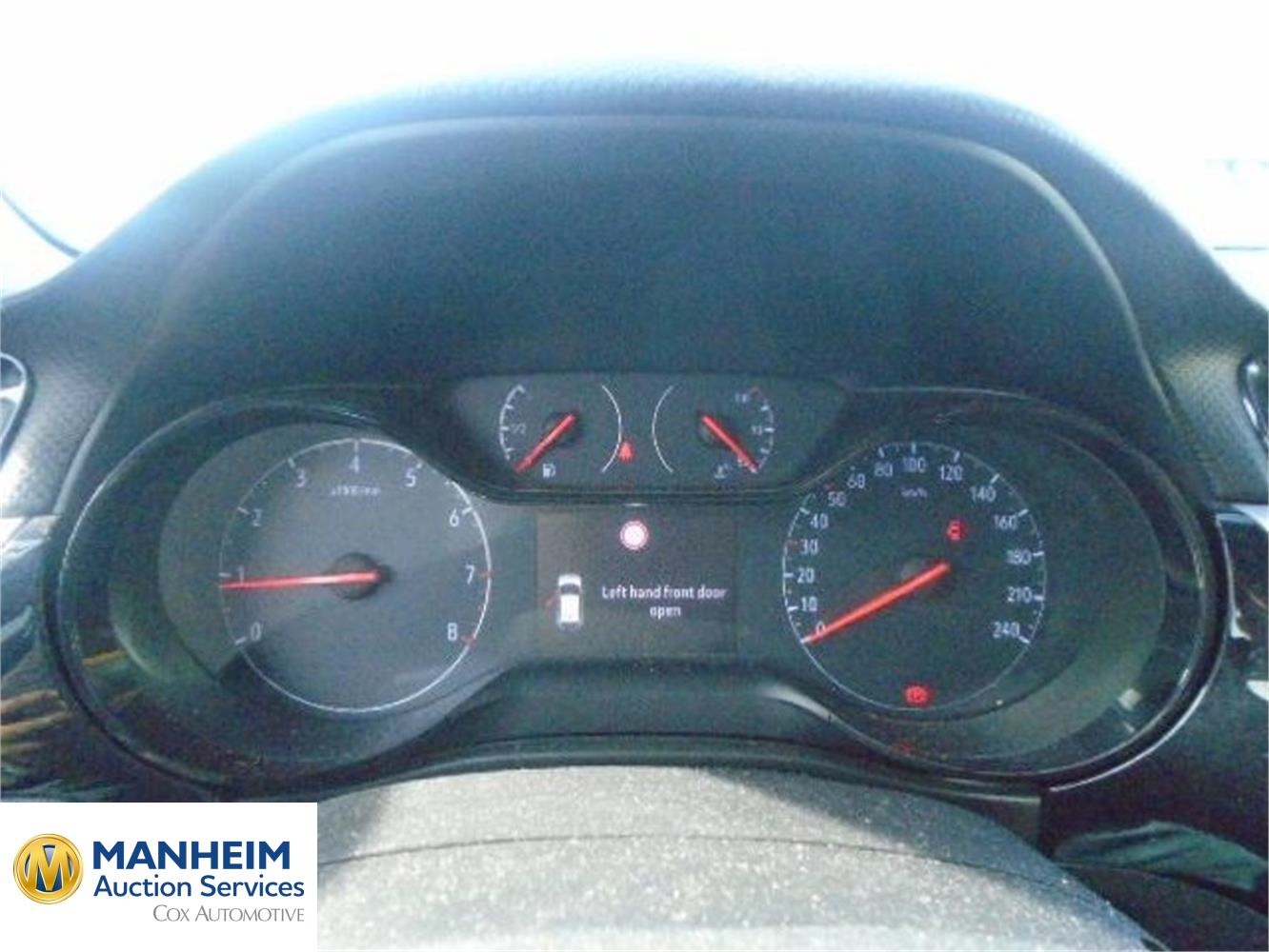 Foto Opel 1.5D DT 74kW (100CV) Edition 26