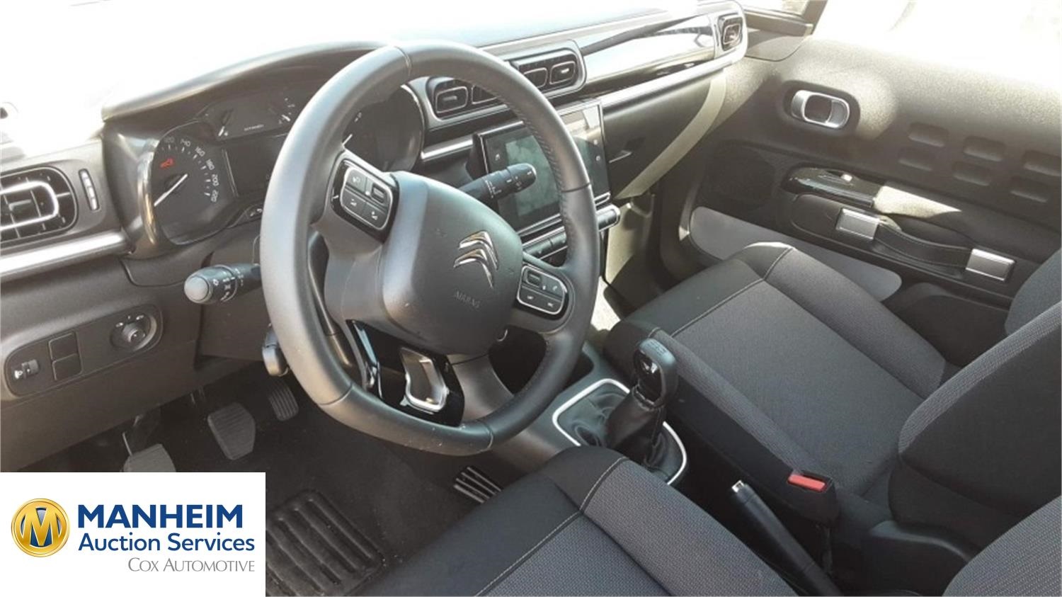 Foto Citroën PureTech 60KW (83CV) Shine 35