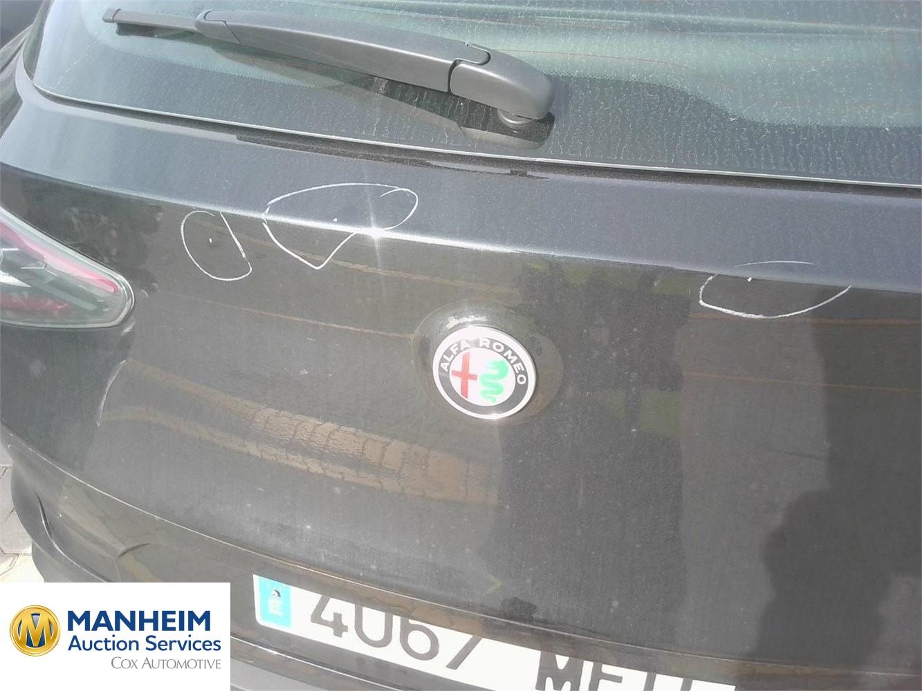 Foto Alfa Romeo Stelvio 36
