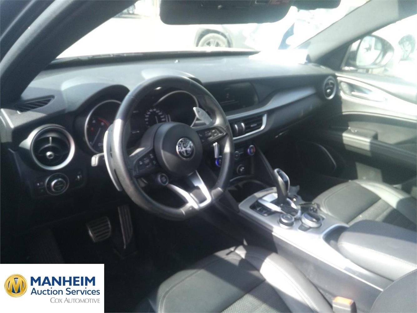 Foto Alfa Romeo Stelvio 24
