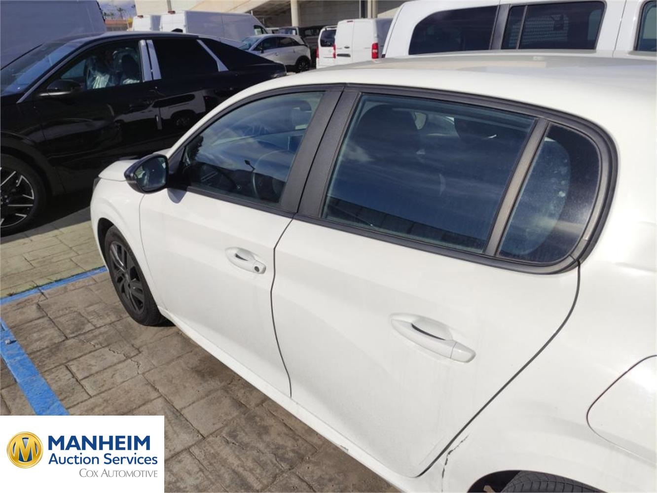 Foto Peugeot 208 II 21