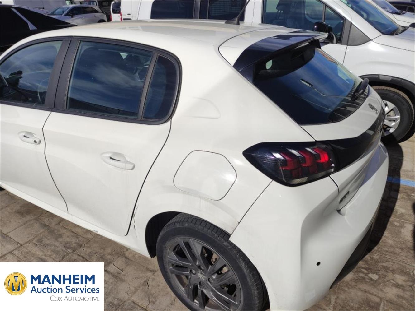 Foto Peugeot 208 II 23