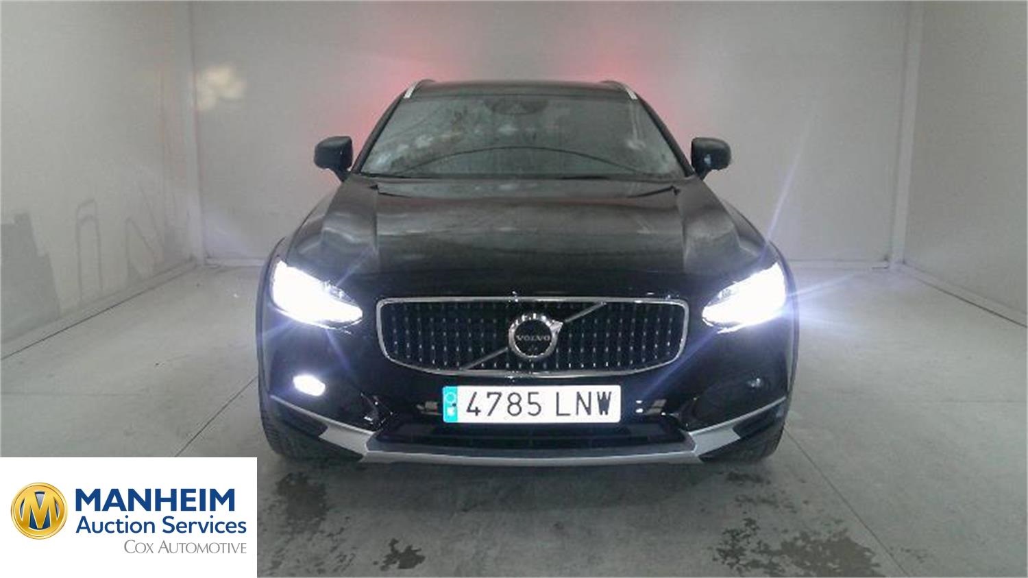 Foto Volvo V90 Cross Country 3