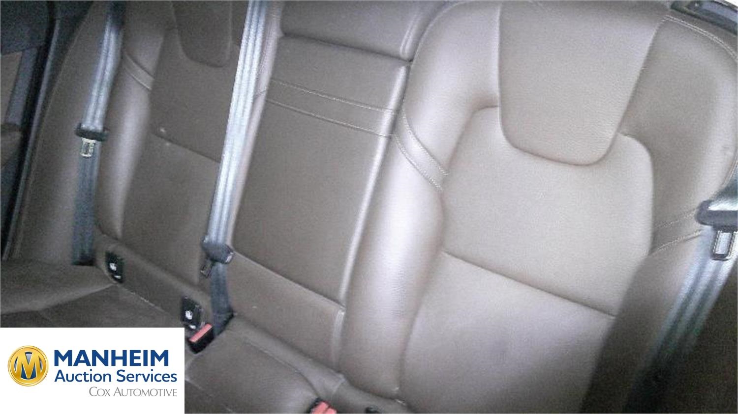 Foto Volvo V90 Cross Country 6