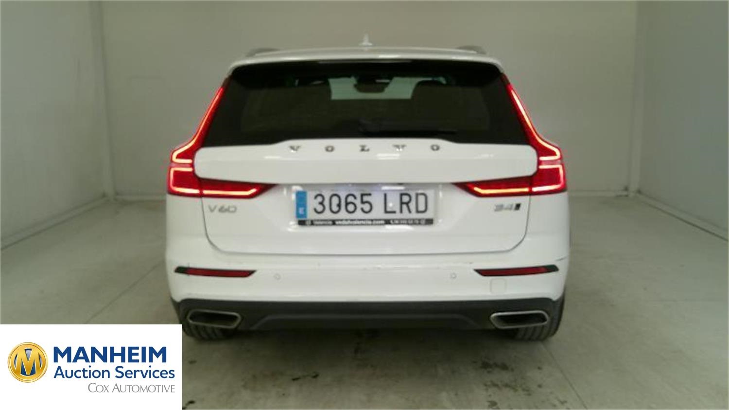 Foto Volvo V60 Cross Country 8
