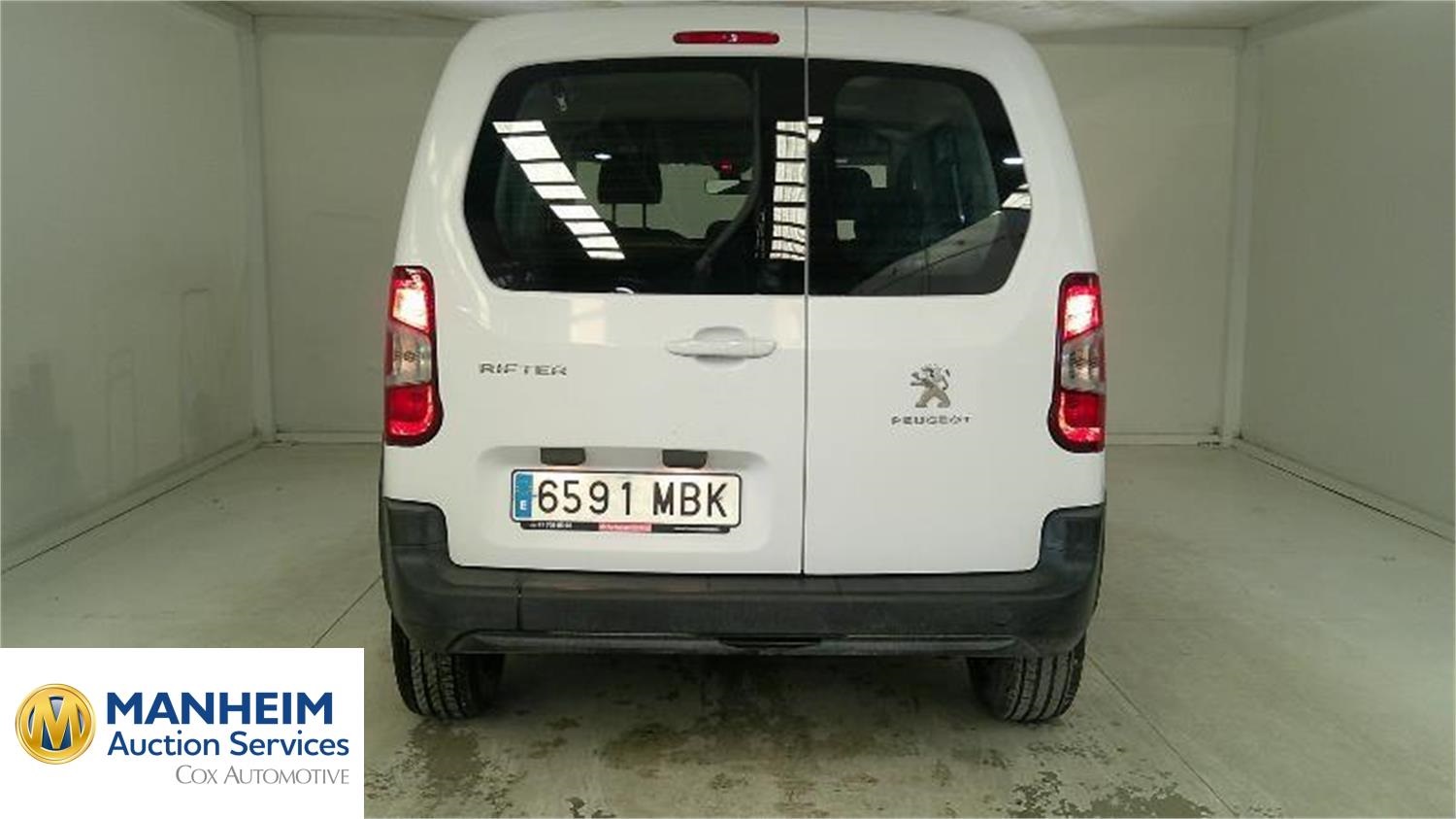 Foto Peugeot Rifter 8