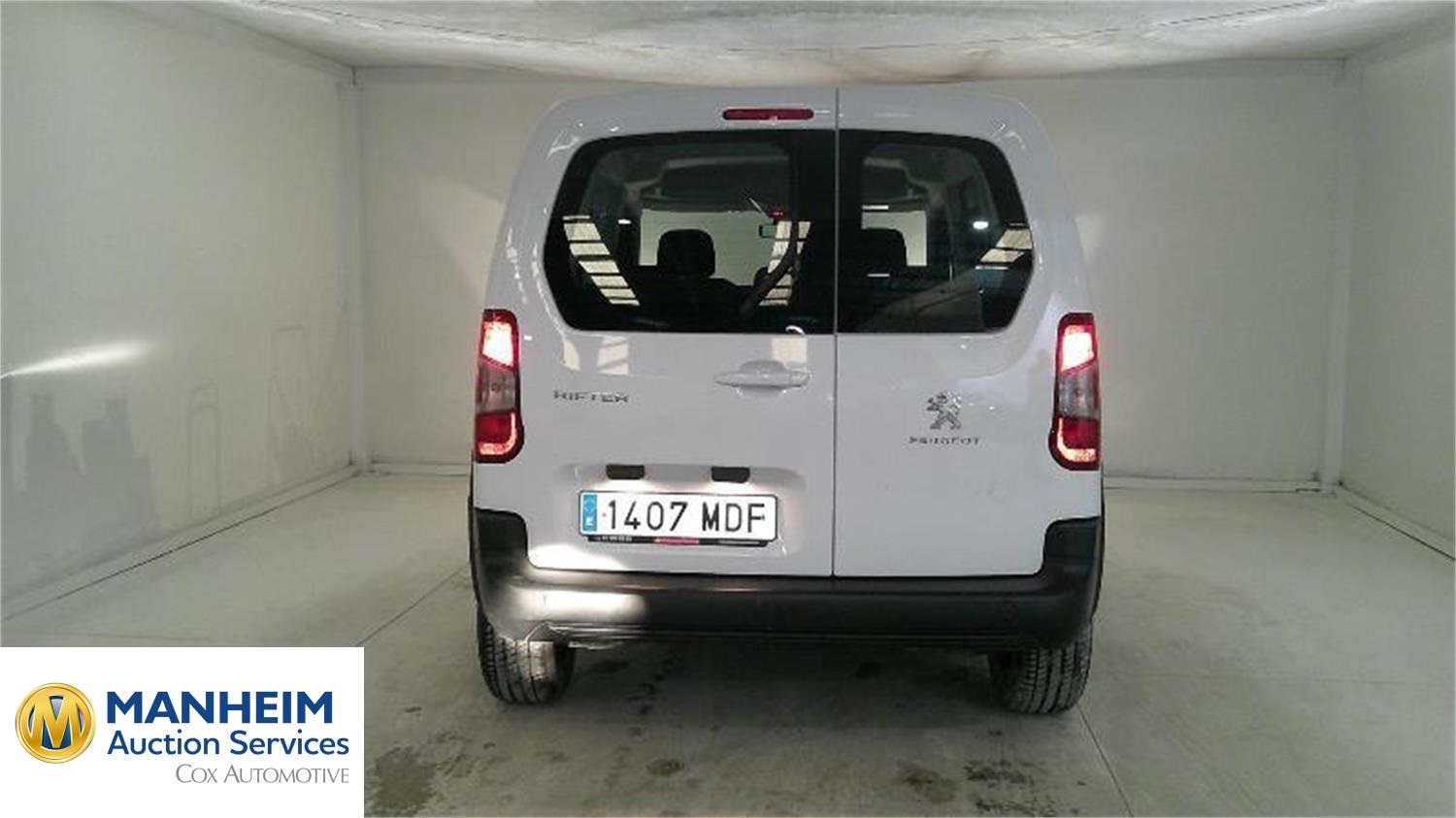 Foto Peugeot Rifter 8
