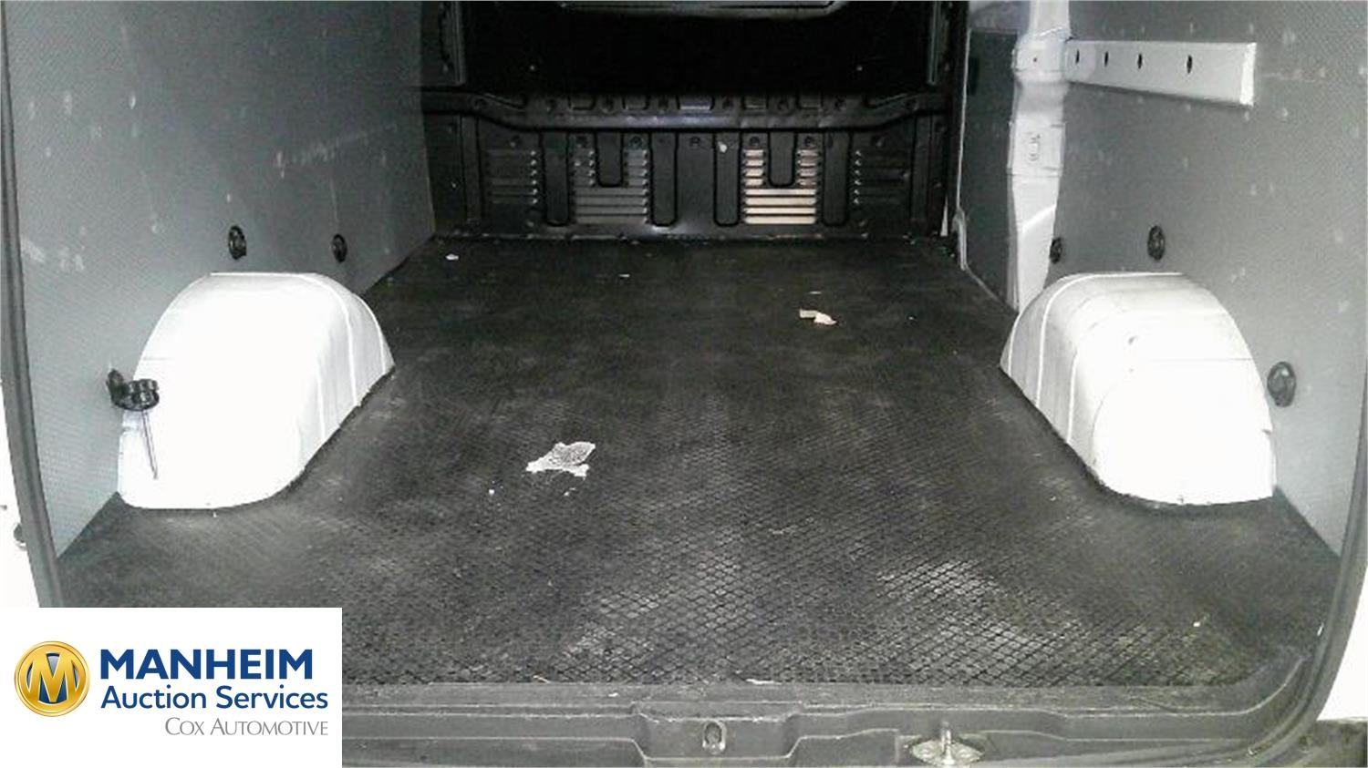 Foto MAXUS EDELIVER 3 6