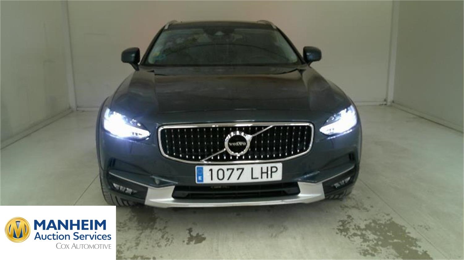 Foto Volvo V90 Cross Country 3