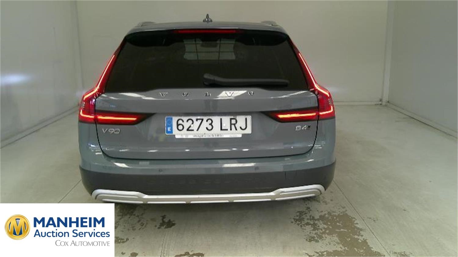 Foto Volvo V90 Cross Country 8