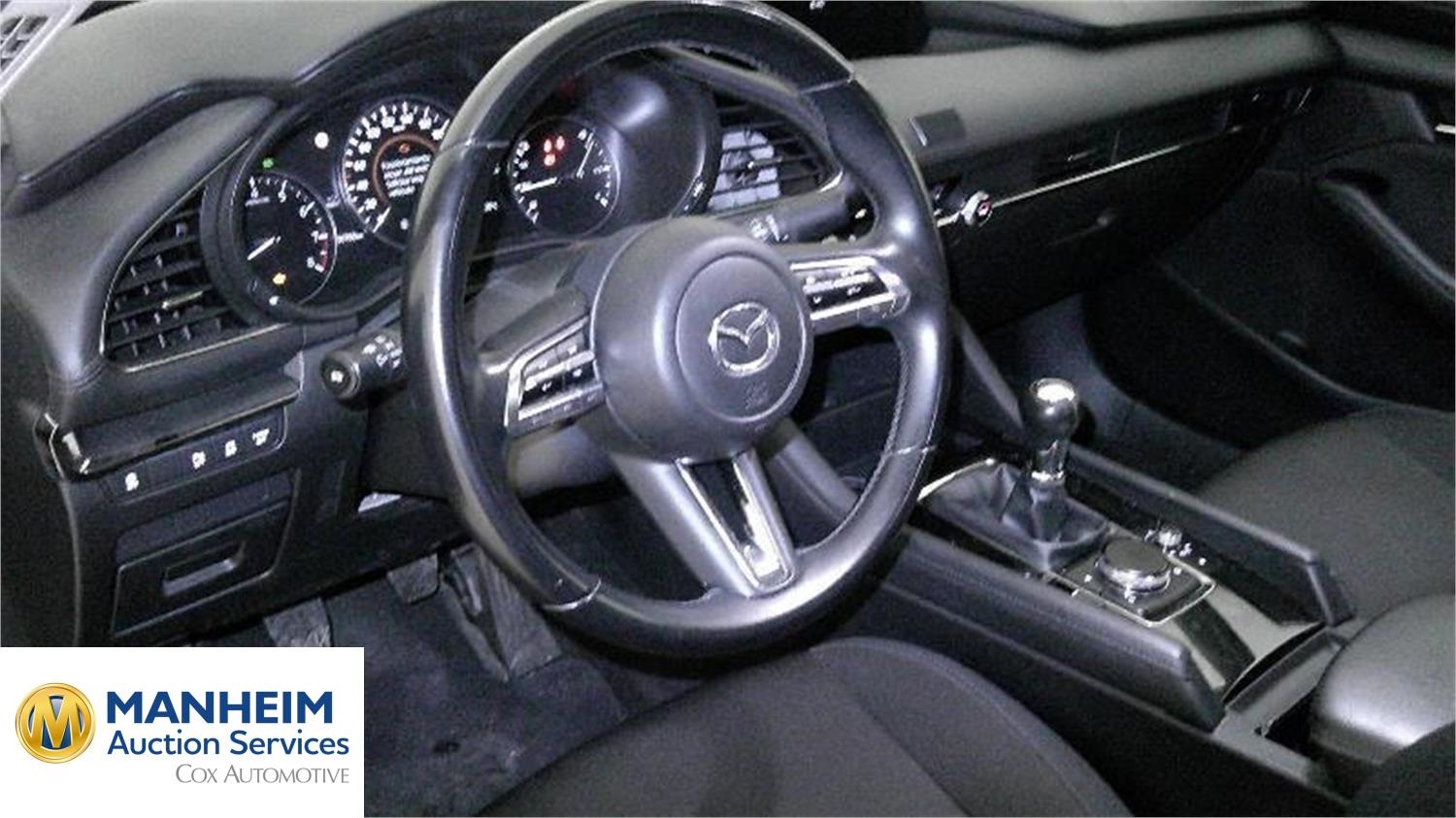 Foto Mazda MAZDA3 4