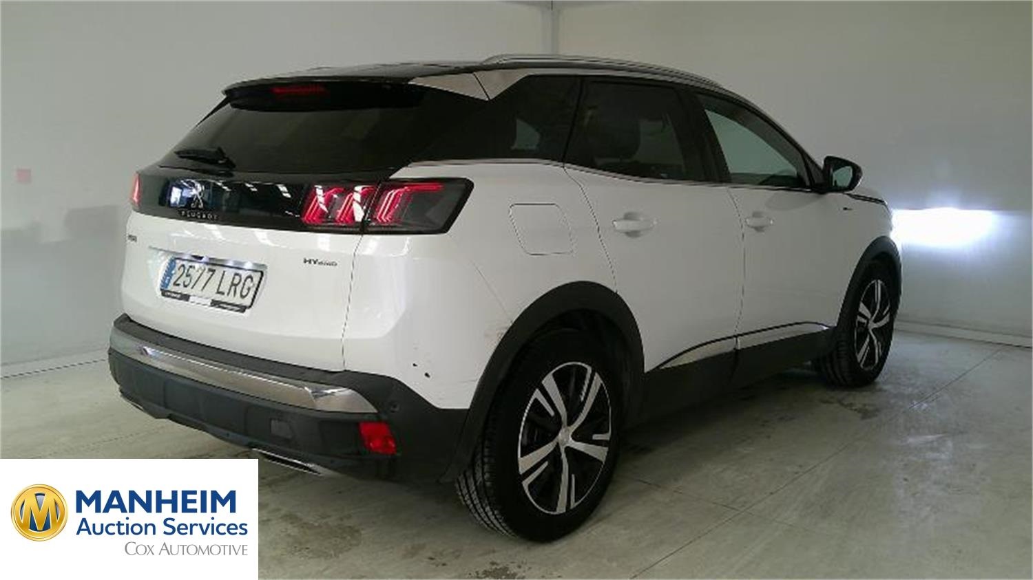 Foto Peugeot 3008 Hybrid 2