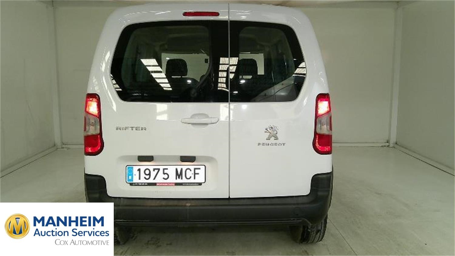 Foto Peugeot Rifter 8