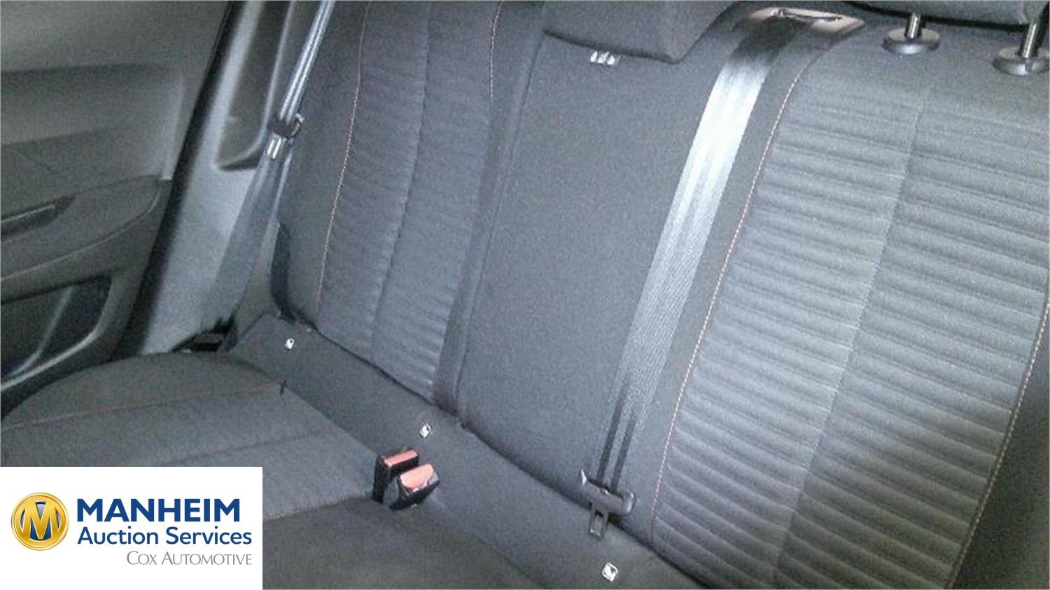 Foto Peugeot 2008 6