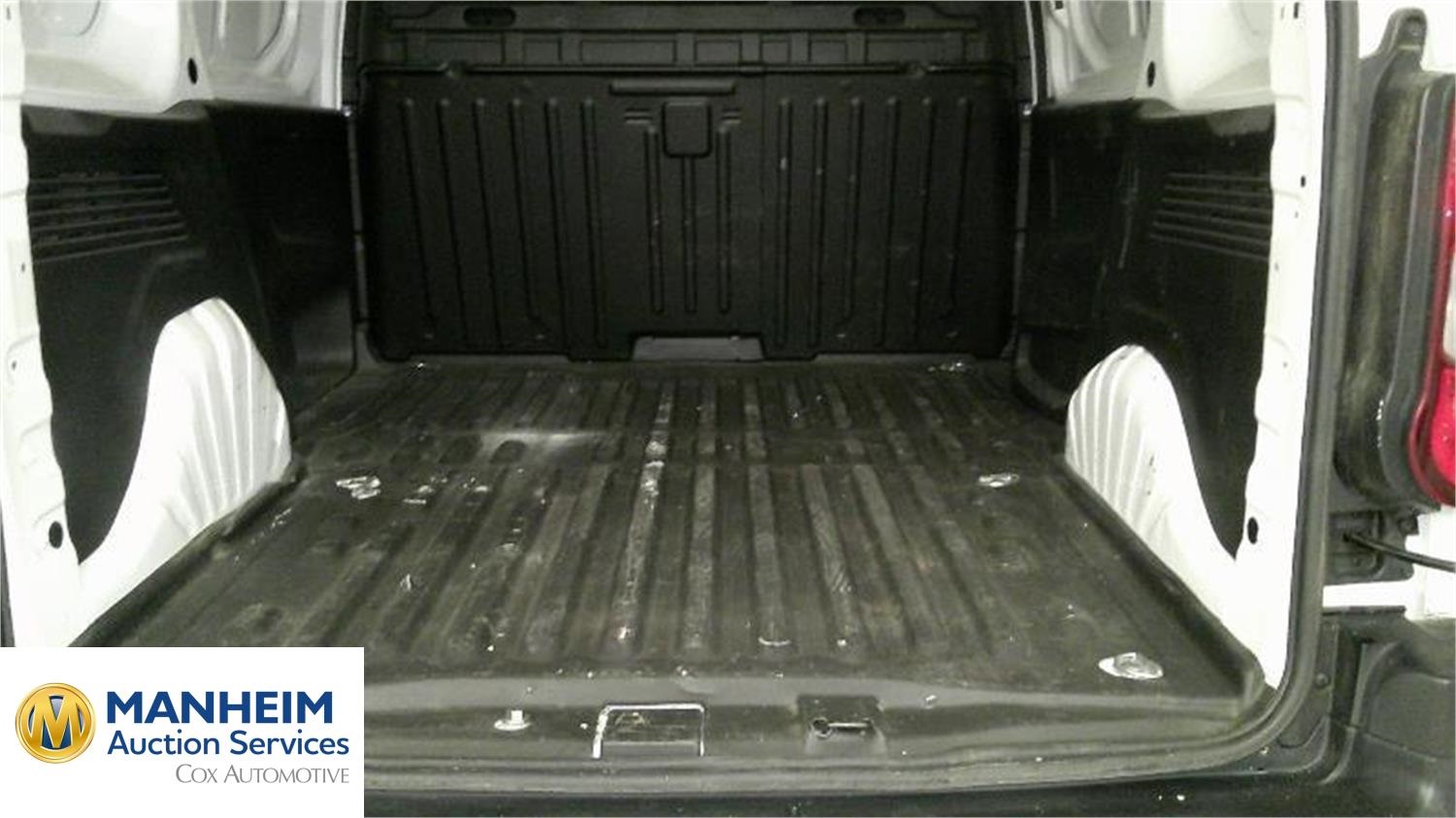 Foto Peugeot PARTNER COM. 6