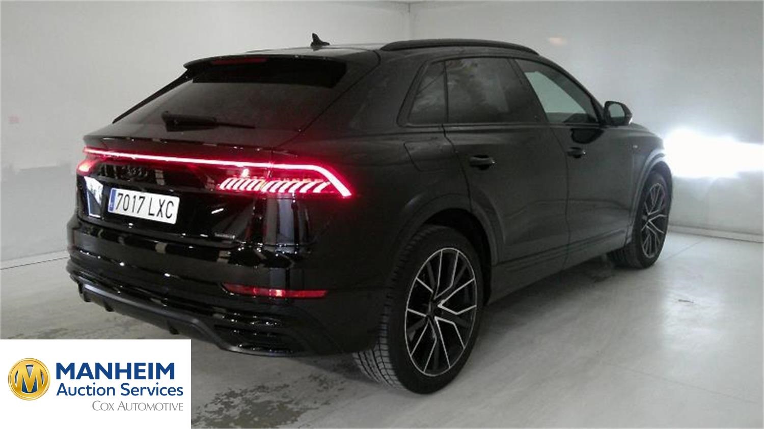 Foto Audi Q8 2