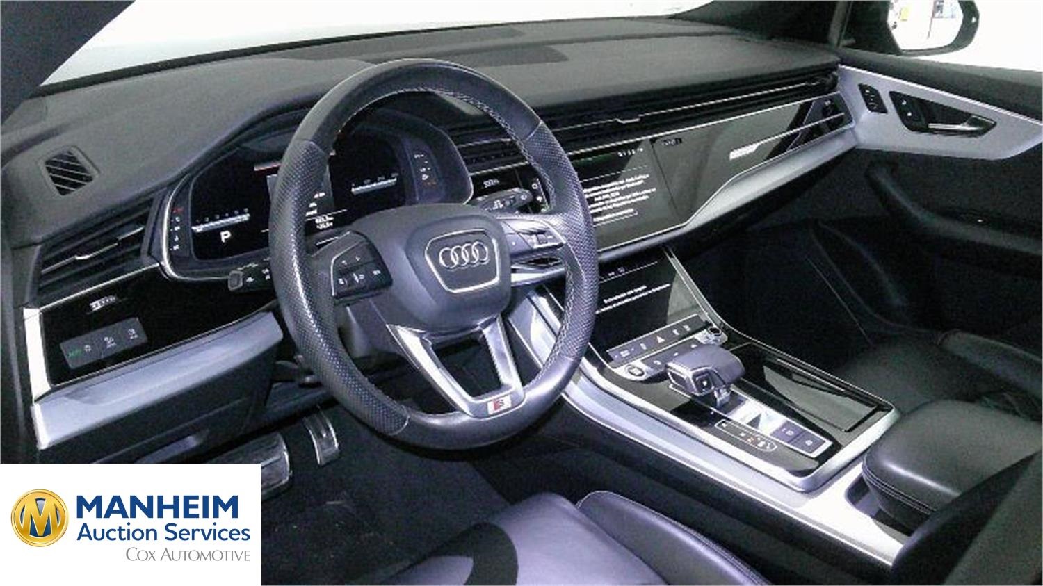 Foto Audi Q8 4